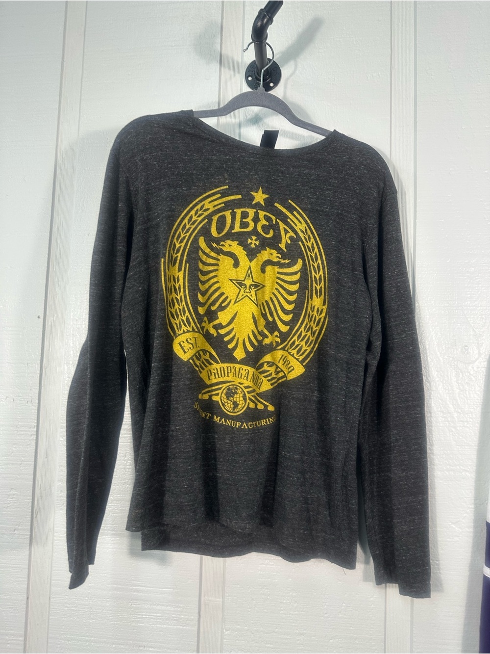 Obey Gray Long Sleeve Tshirt Size Medium EUC